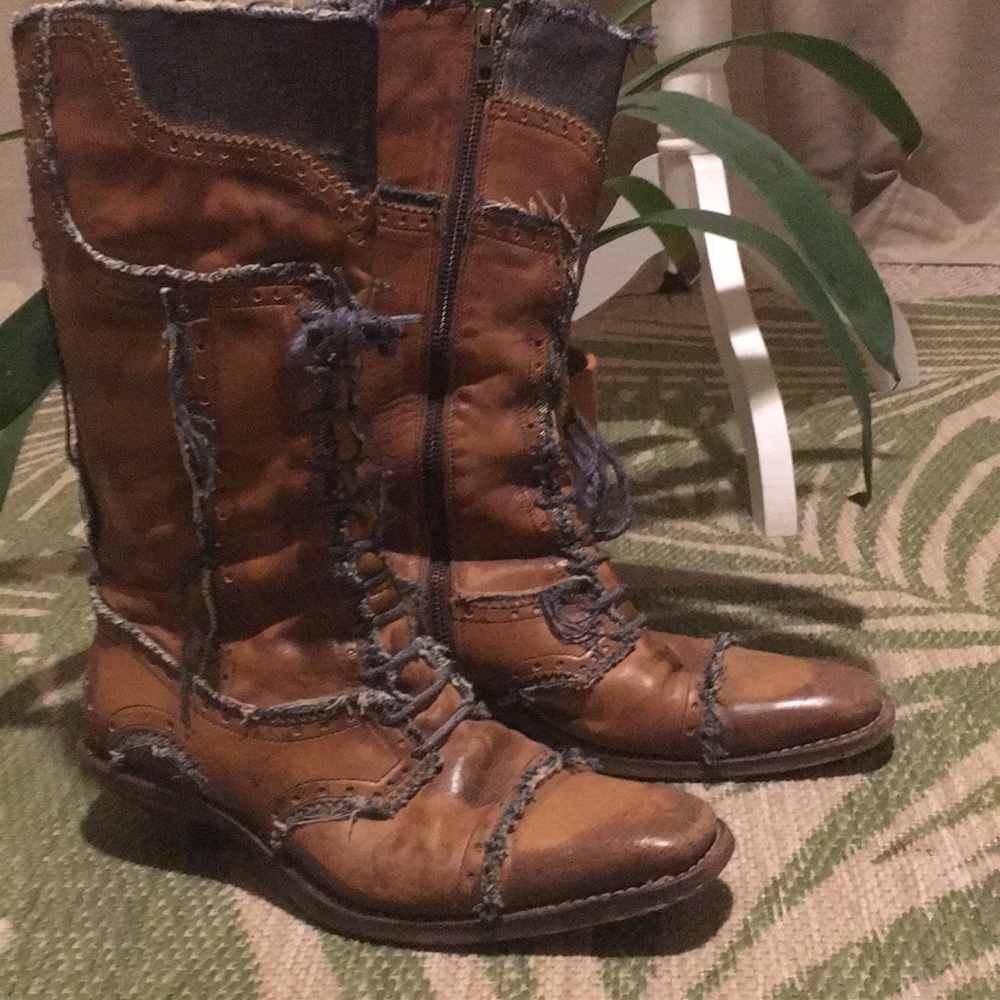Amazing leather Cowboy boot